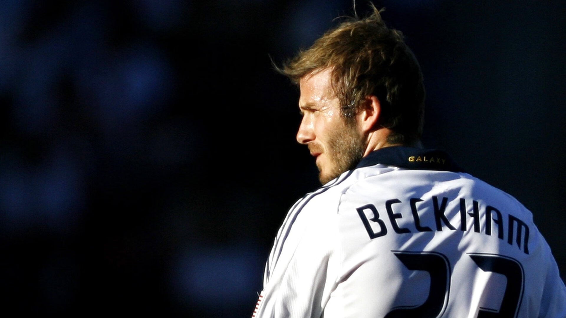 体育纪录片栏目覆盖多语种推进国际传播,经典体育纪录片